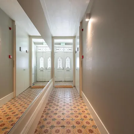 Apartment Cedofeita Deluxe 3f *