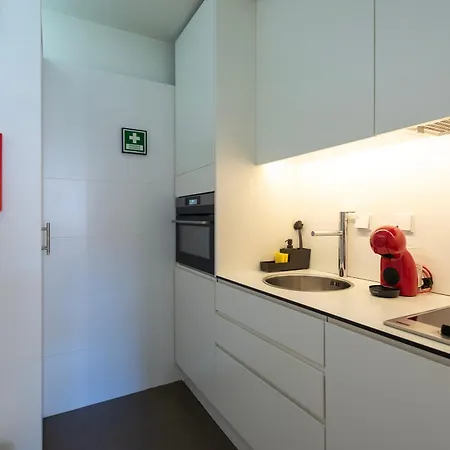 Apartment Cedofeita Deluxe 3f *